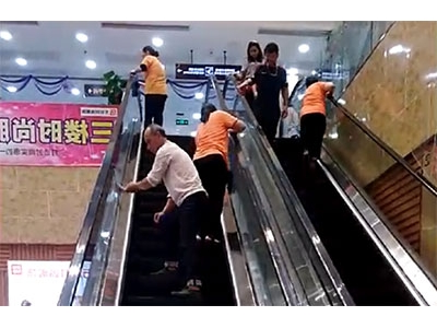 商场保洁